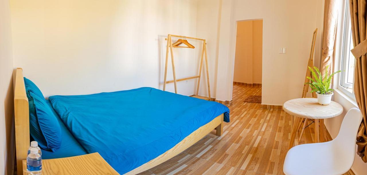Caly Homestay Да Лат Екстериор снимка