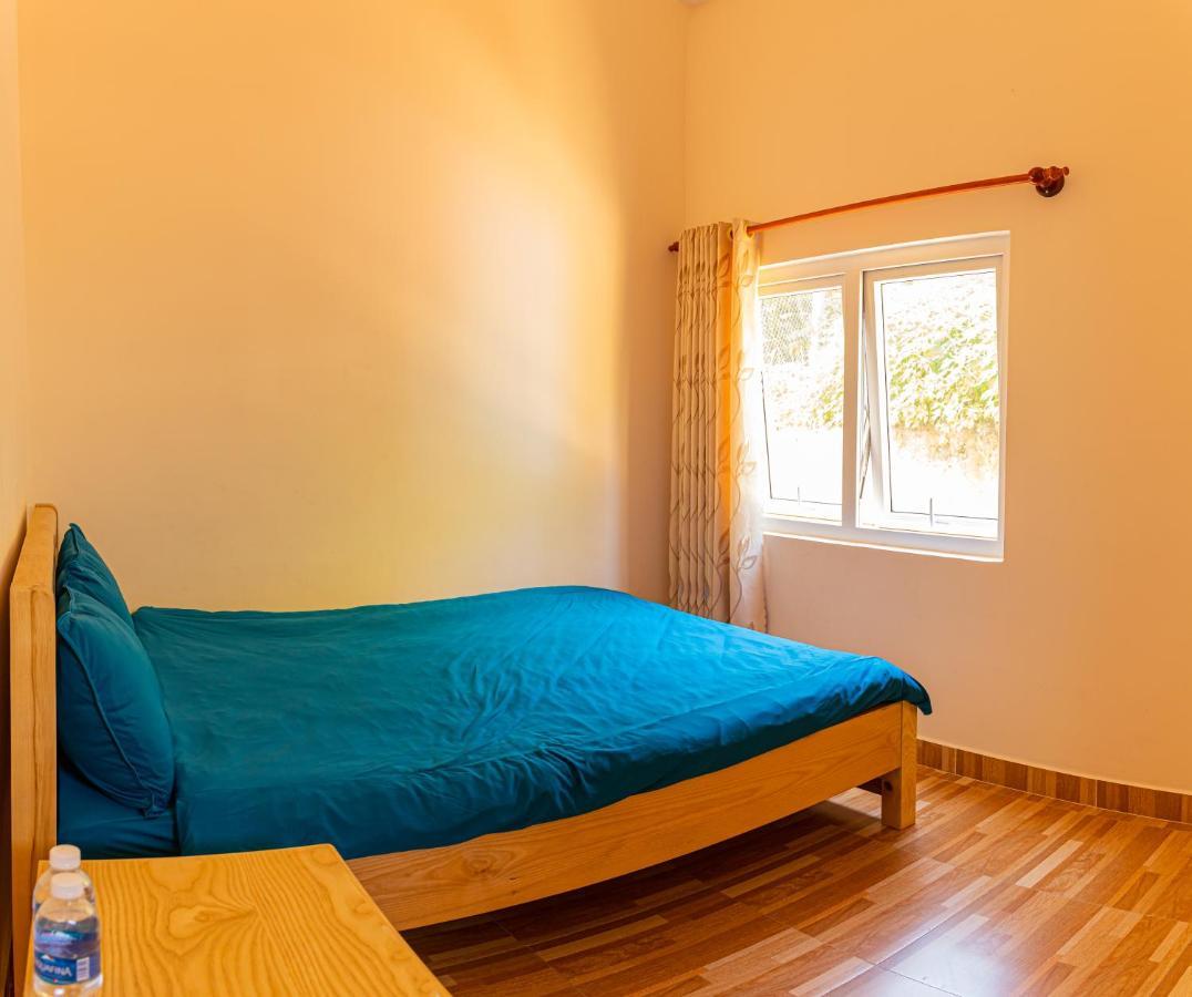 Caly Homestay Да Лат Екстериор снимка