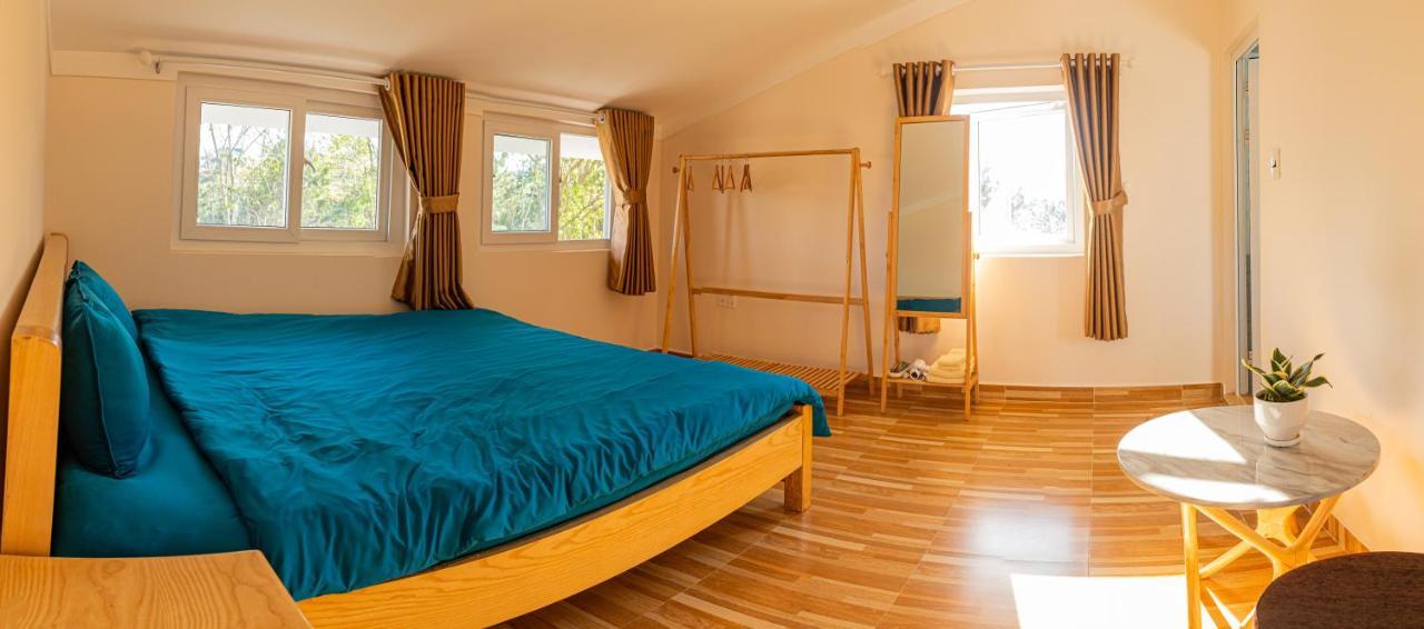 Caly Homestay Да Лат Екстериор снимка