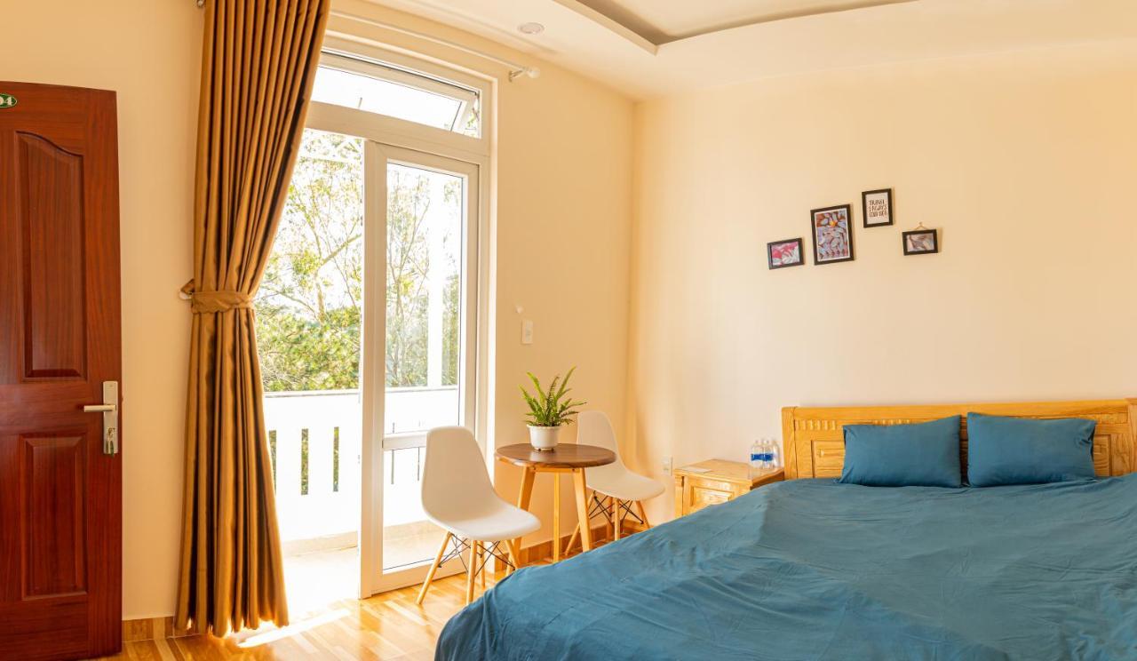 Caly Homestay Да Лат Екстериор снимка